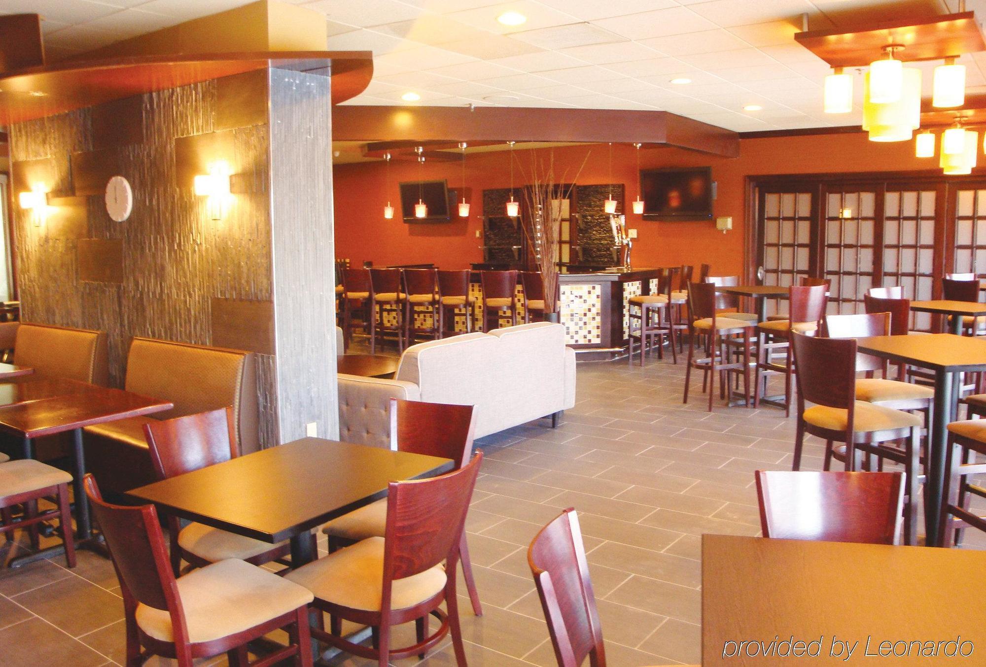 Holiday Inn & Suites Philadelphia-Runnemede/Exit 3-New Jersey Turnpike Экстерьер фото